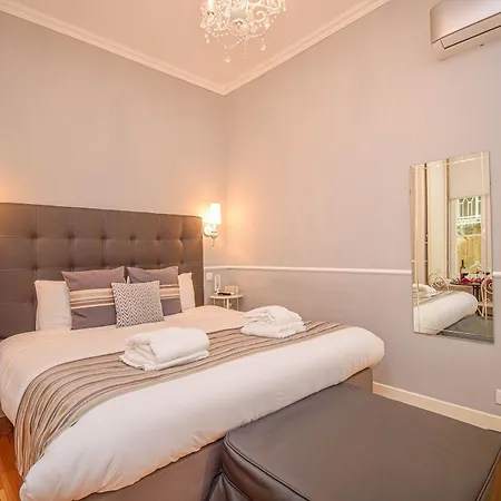 Bed & Breakfast B In B Downtown 3*