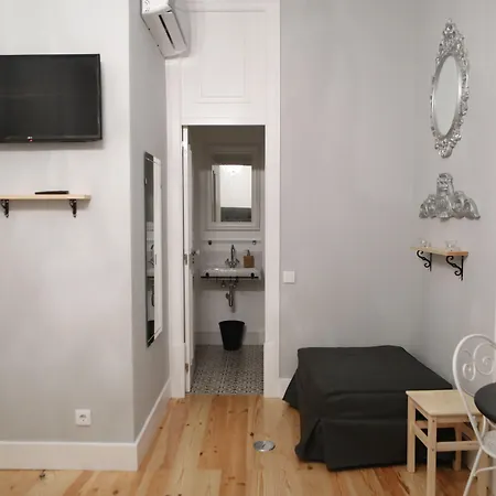 B In B Downtown 3* リスボン