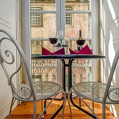 B In B Downtown Bed & Breakfast 3*