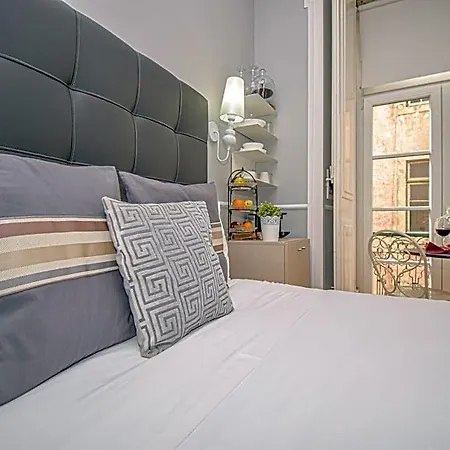 B In B Downtown Bed & Breakfast Lisboa