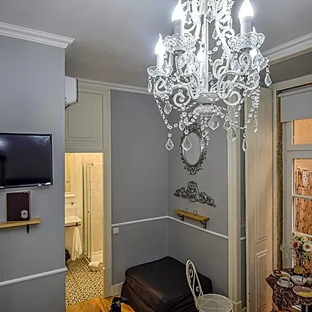 Bed & Breakfast B In B Downtown 3*