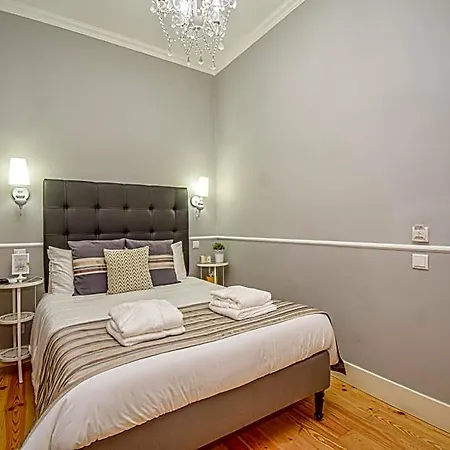 B In B Downtown Bed & Breakfast Lisboa
