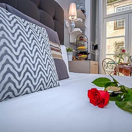 B In B Downtown Bed & Breakfast 3*