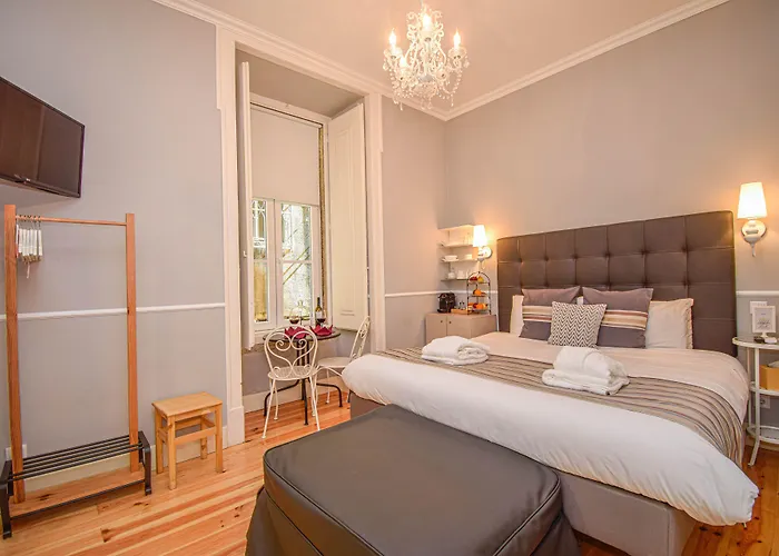 B In B Downtown Bed & Breakfast 3*